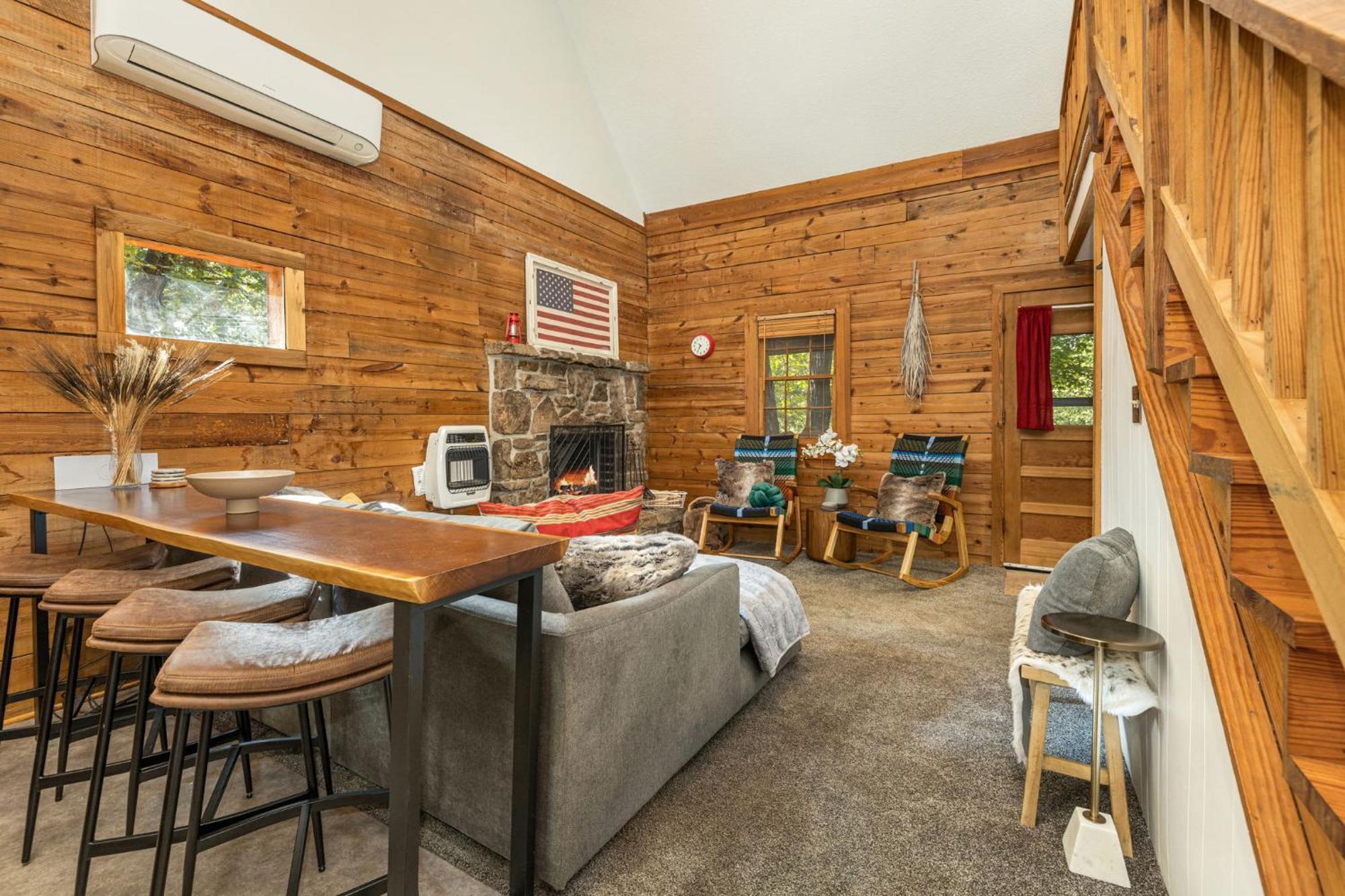 Camp Allswell - Cozy Loft Cabin Getaway - Fireplace Vila Eureka Springs Exterior foto