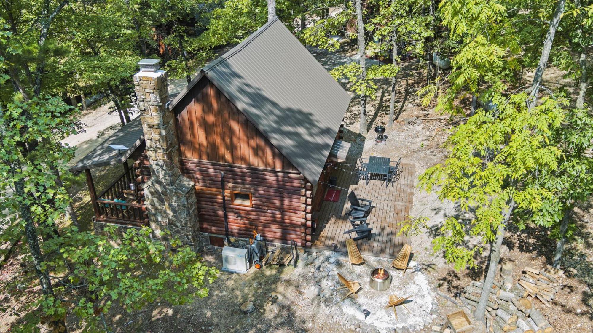 Camp Allswell - Cozy Loft Cabin Getaway - Fireplace Vila Eureka Springs Exterior foto